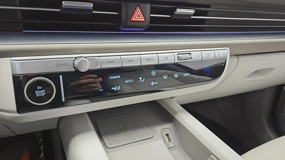 HYUNDAI Ioniq 6 -