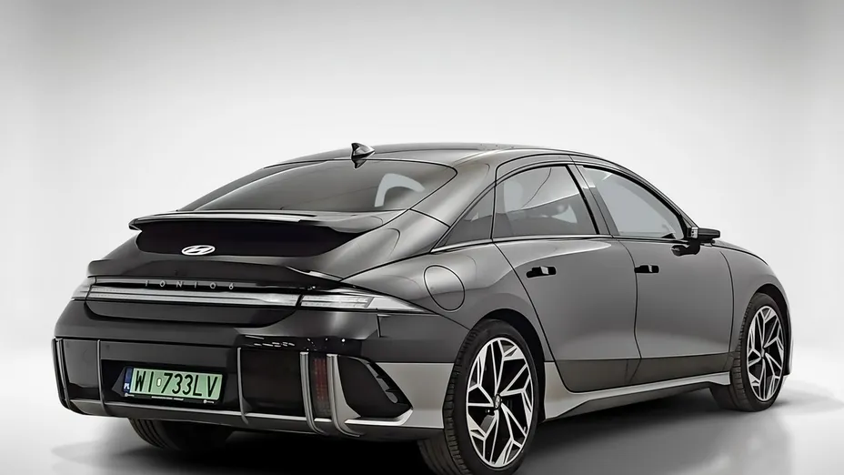 HYUNDAI Ioniq 6 -