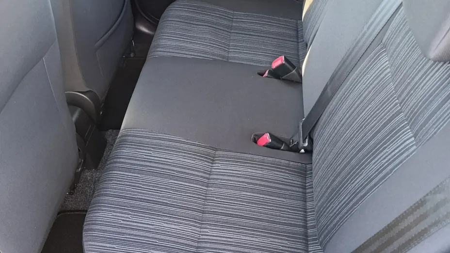 SUZUKI Swift -