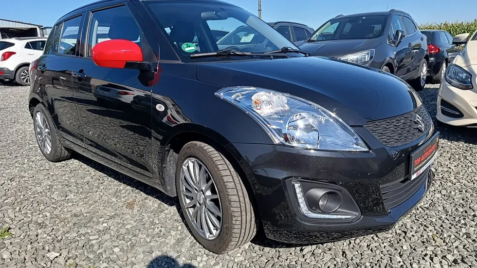 SUZUKI Swift -