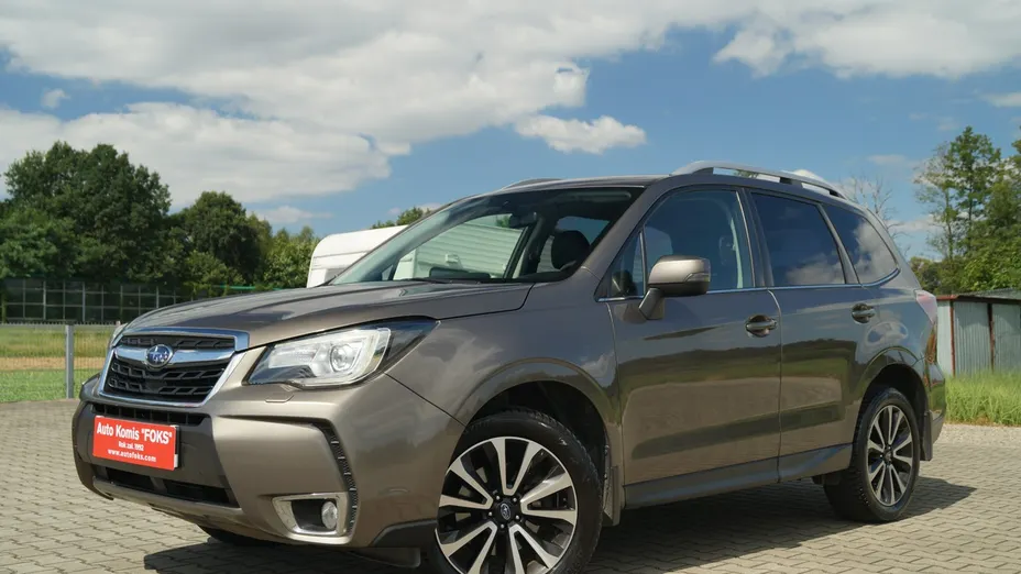 SUBARU Forester -