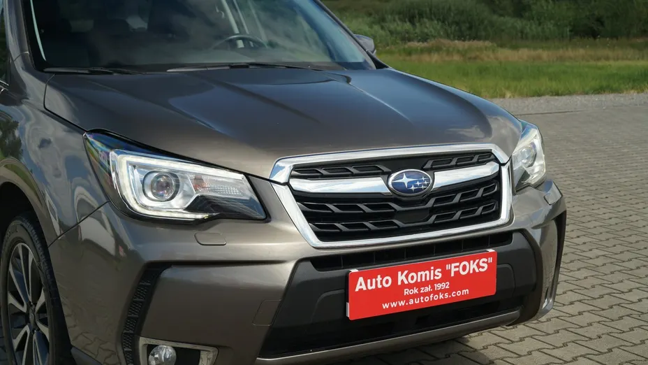 SUBARU Forester -