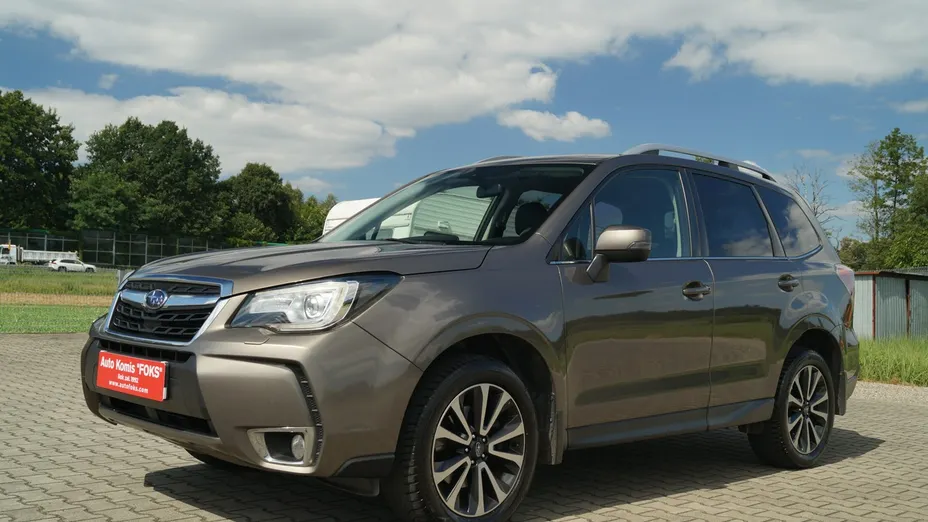 SUBARU Forester -
