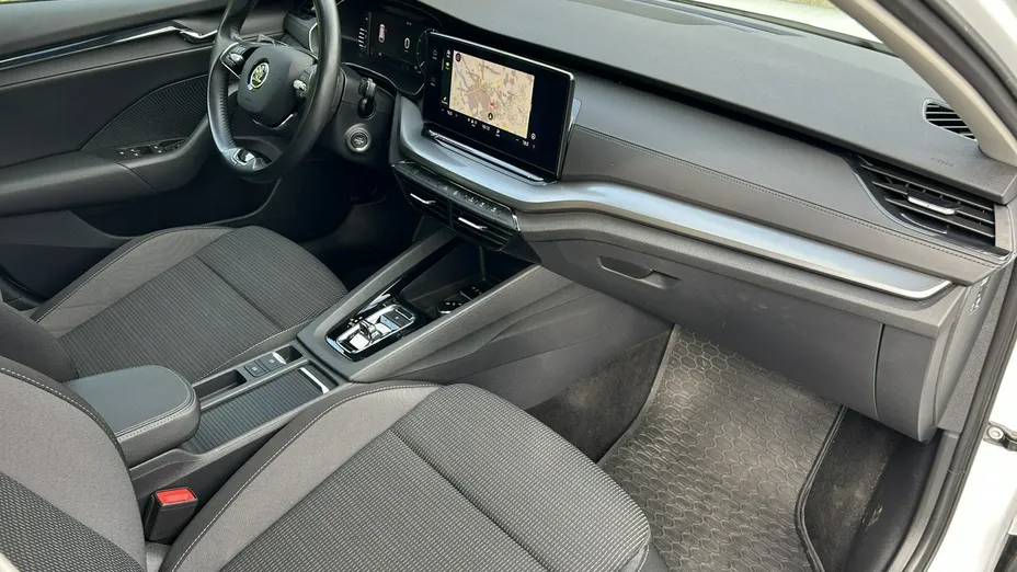 SKODA Octavia -