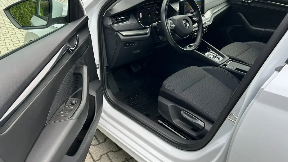 SKODA Octavia -