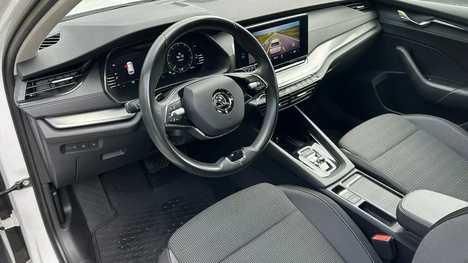 SKODA Octavia -