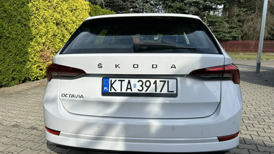 SKODA Octavia -