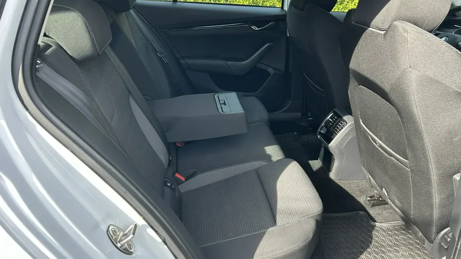 SKODA Octavia -