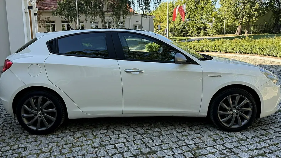 ALFA ROMEO Giulietta -
