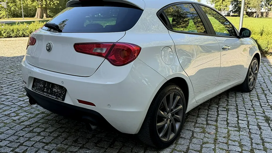 ALFA ROMEO Giulietta -