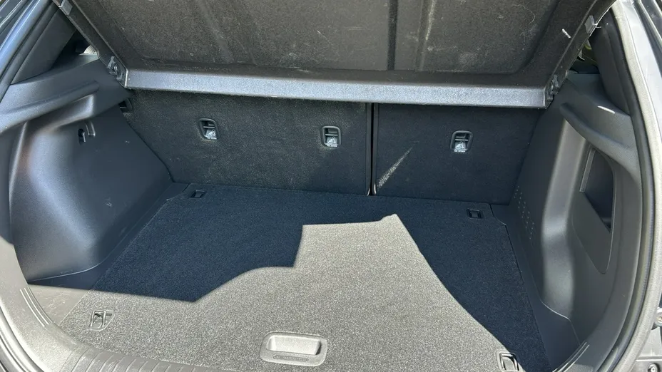 HYUNDAI Kona -