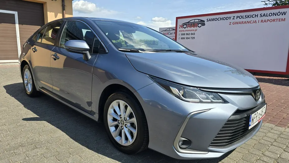 TOYOTA Corolla -