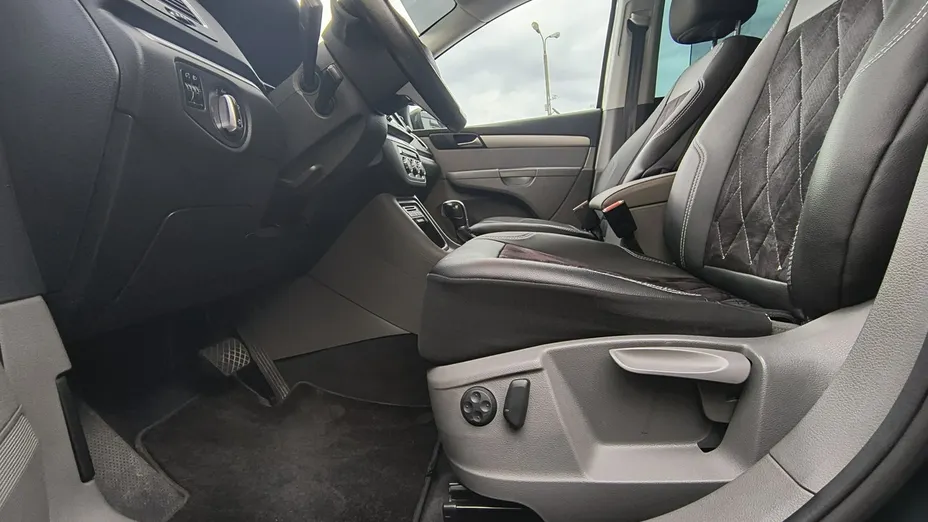 SEAT Alhambra -