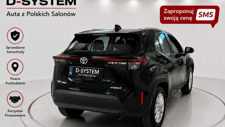 TOYOTA Yaris Cross -