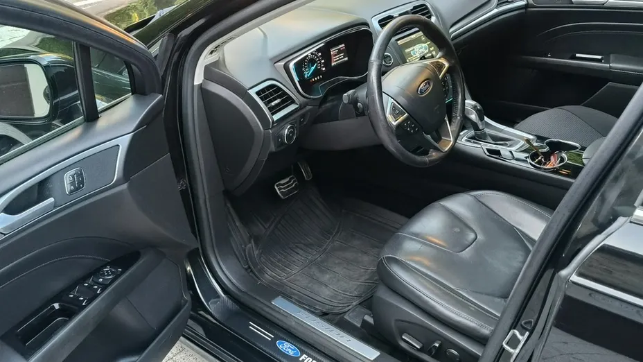 FORD Mondeo -