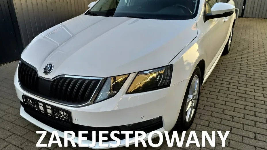 SKODA Octavia -