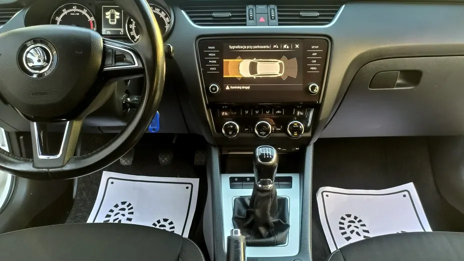SKODA Octavia -