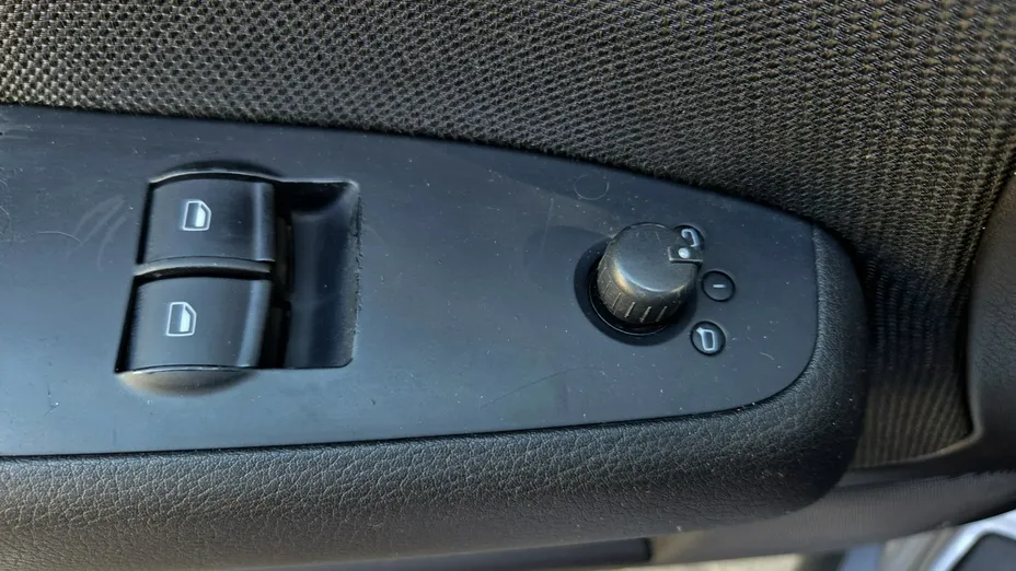 AUDI A4 -