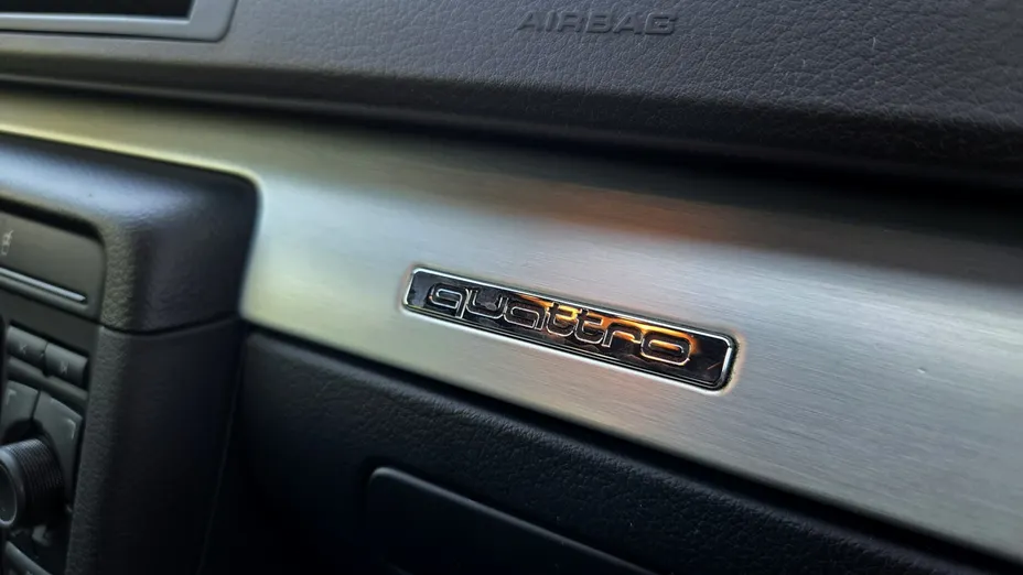 AUDI A4 -
