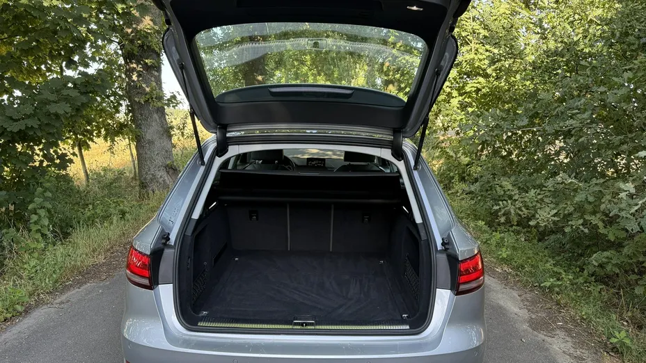 AUDI A4 -