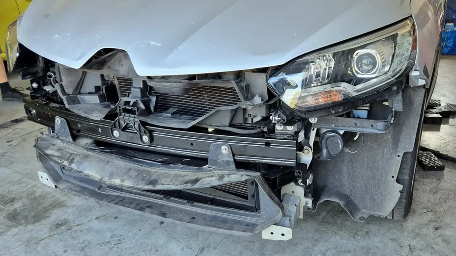 RENAULT Scenic -