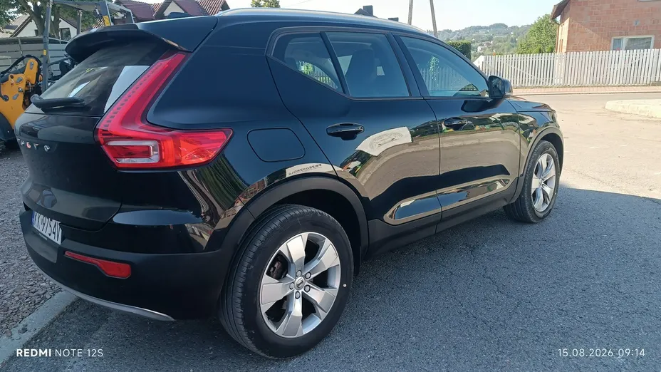 VOLVO XC40 -