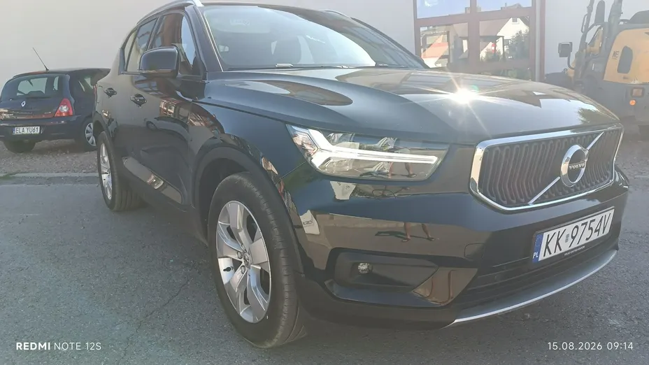 VOLVO XC40 -