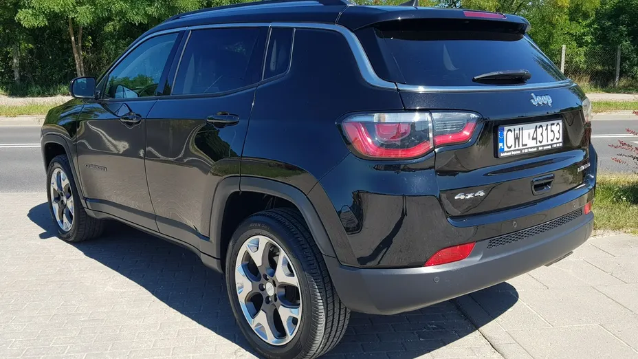 JEEP Compass -