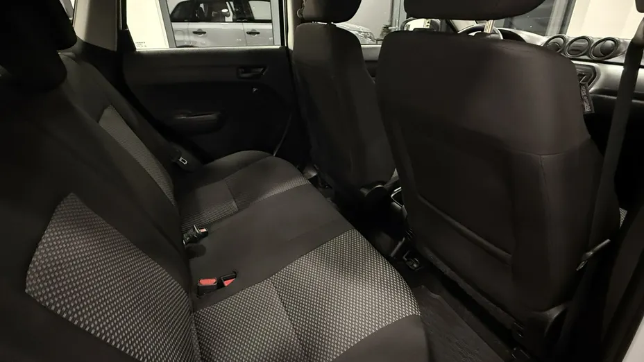 SUZUKI Vitara -