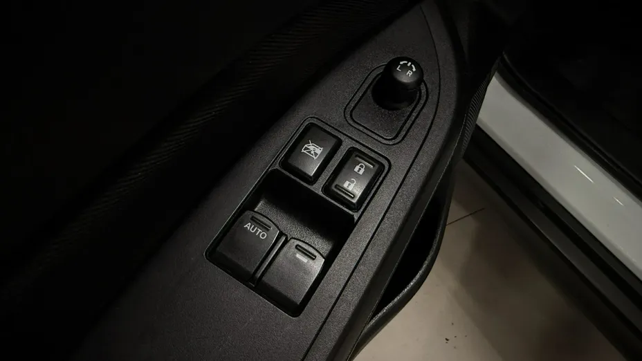 SUZUKI Vitara -