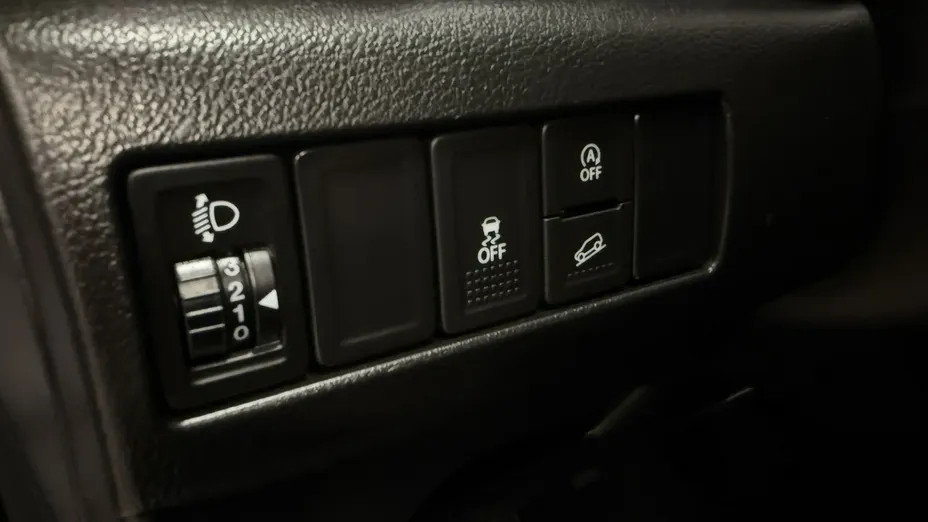 SUZUKI Vitara -