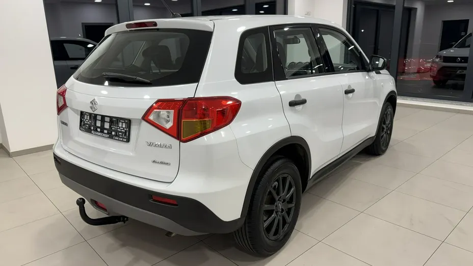 SUZUKI Vitara -