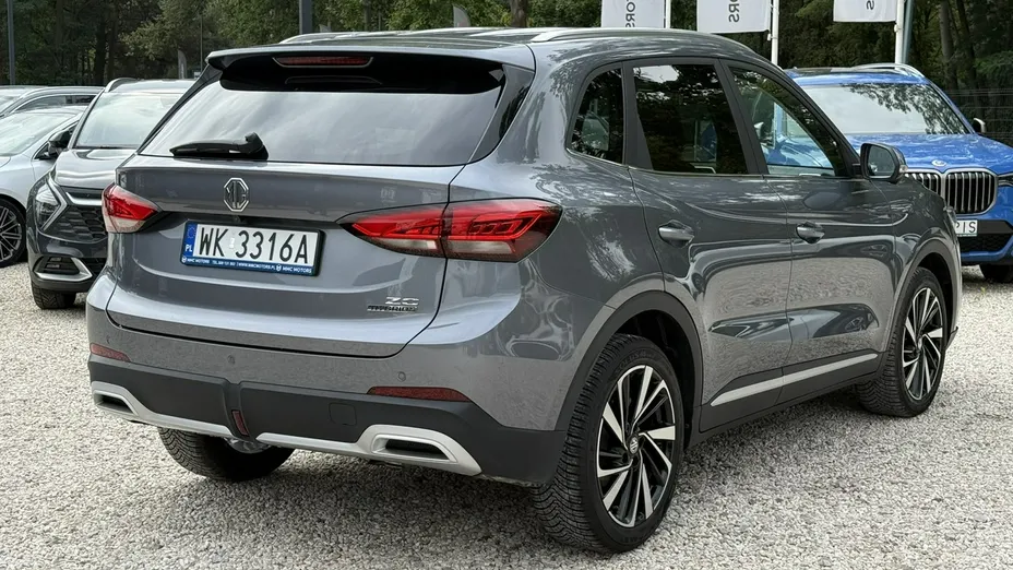 MG ZS -