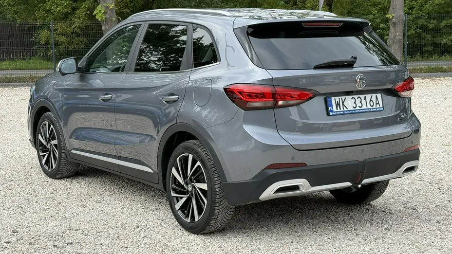 MG ZS -