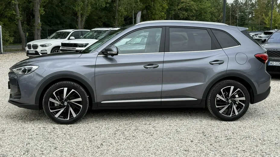 MG ZS -