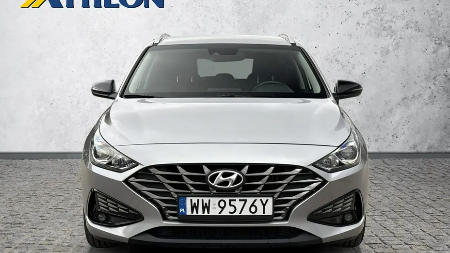 HYUNDAI i30 -