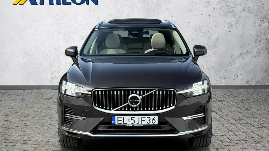 VOLVO XC60 -