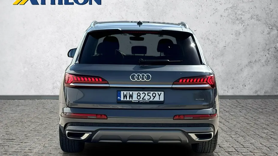 AUDI Q7 -