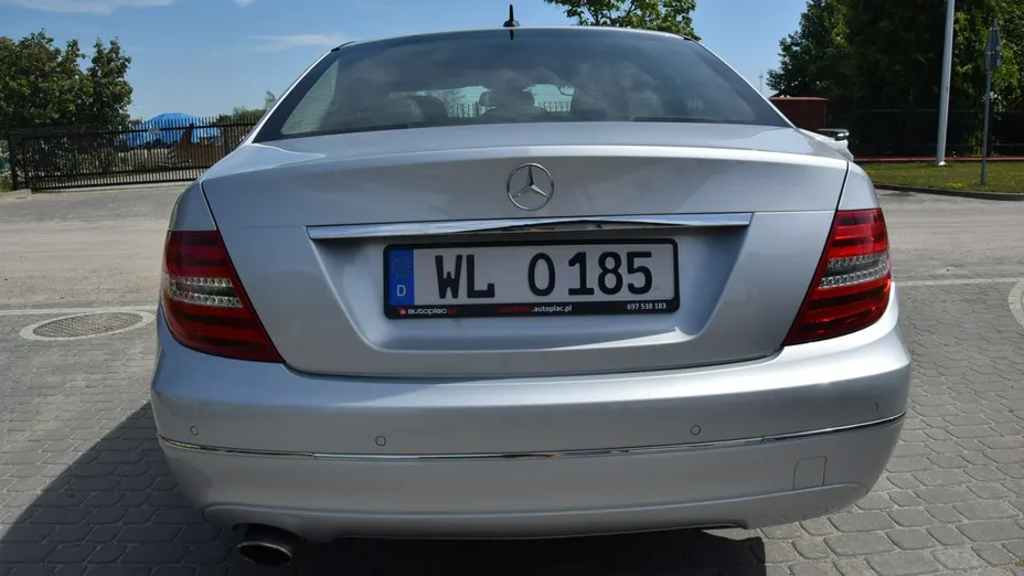 MERCEDES-BENZ C Klasa -
