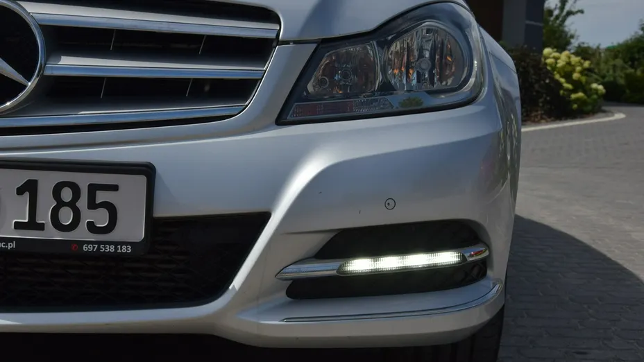 MERCEDES-BENZ C Klasa -