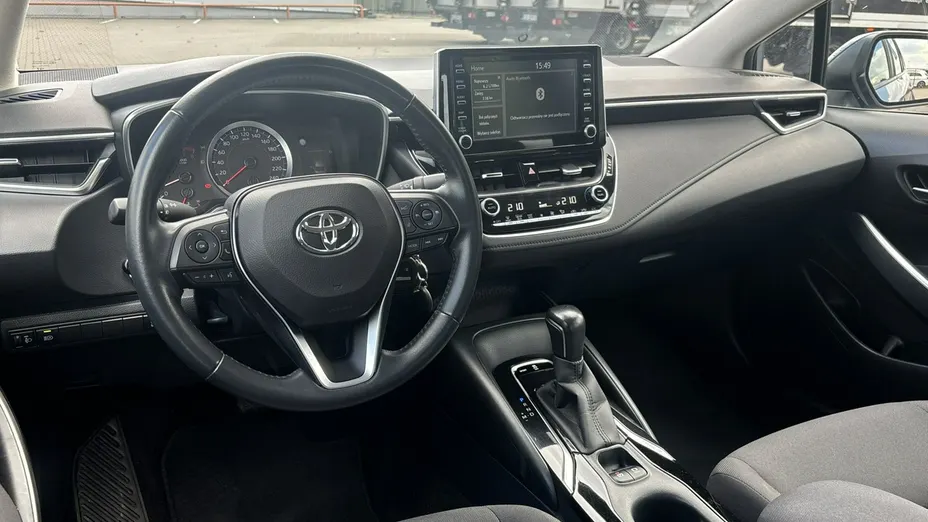 TOYOTA Corolla -