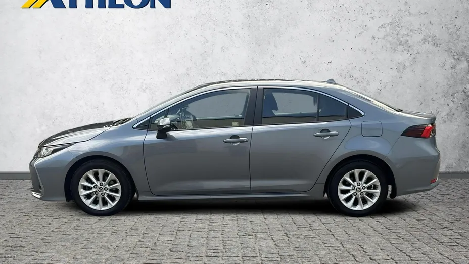 TOYOTA Corolla -
