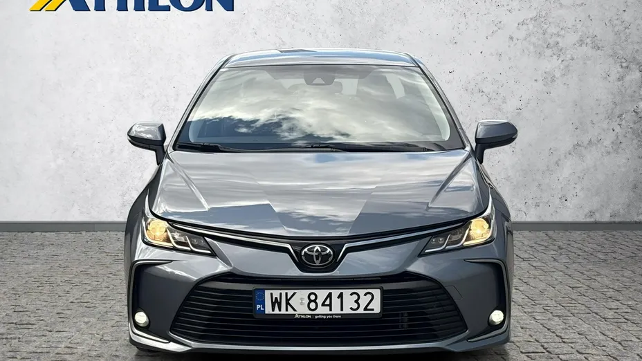 TOYOTA Corolla -