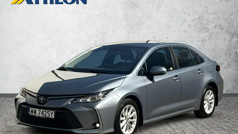 TOYOTA Corolla -
