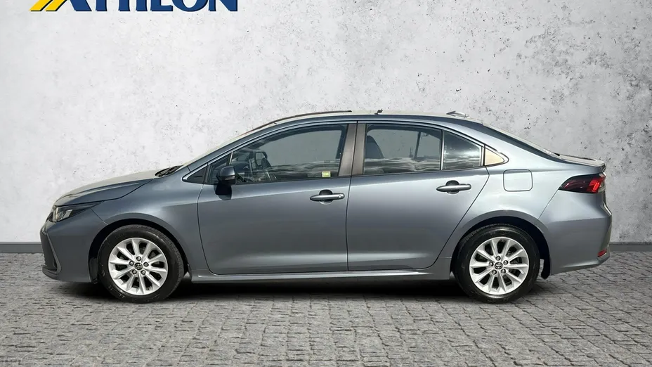TOYOTA Corolla -