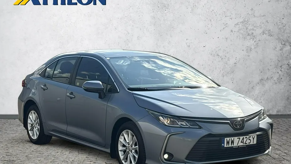 TOYOTA Corolla -