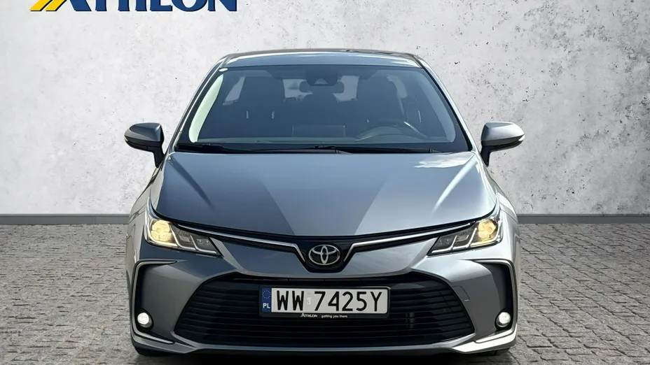 TOYOTA Corolla -