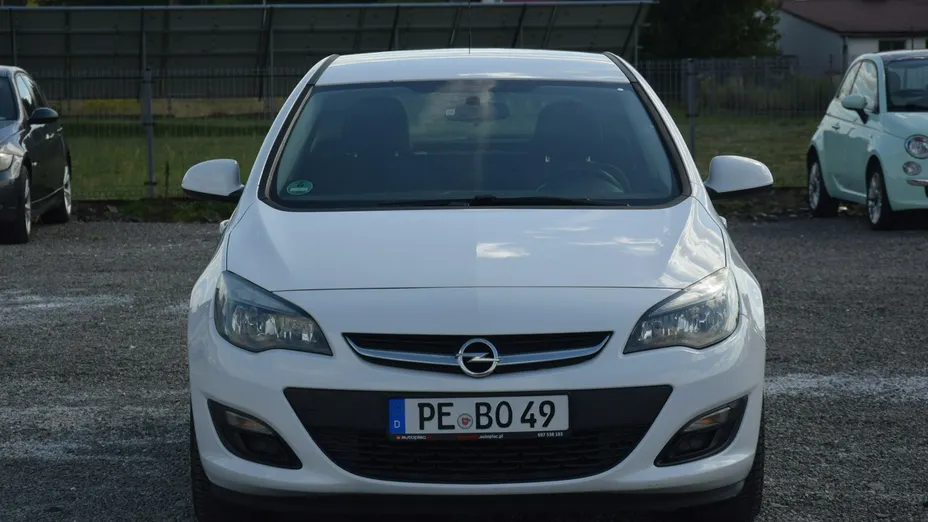 OPEL Astra -