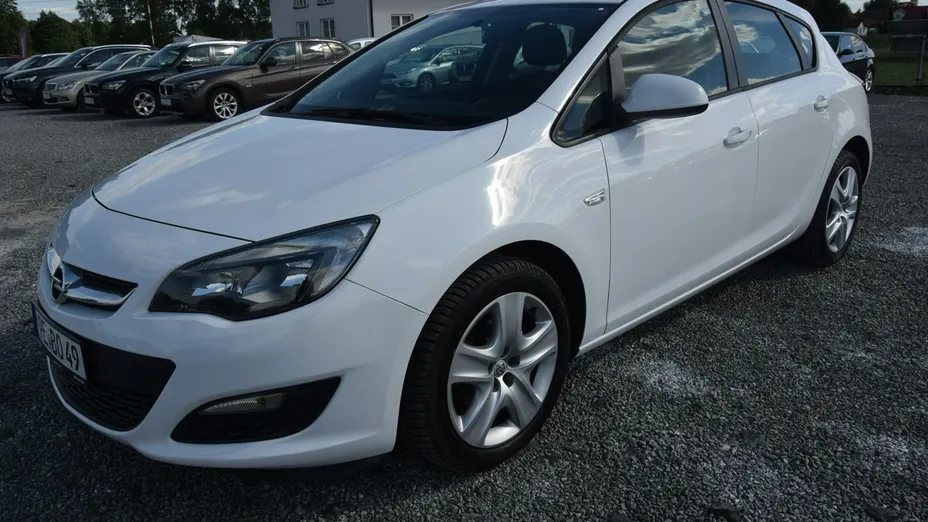 OPEL Astra -