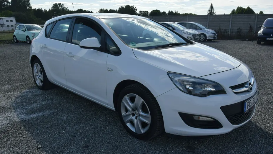 OPEL Astra -